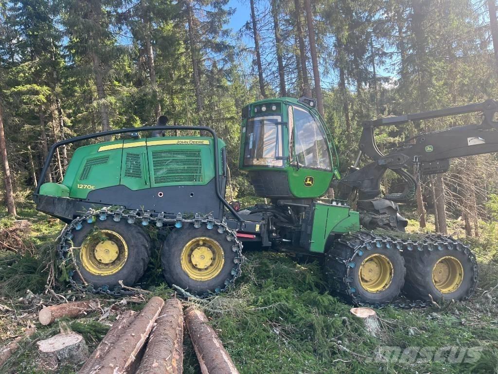 John Deere 1270 E Skovningsmaskiner