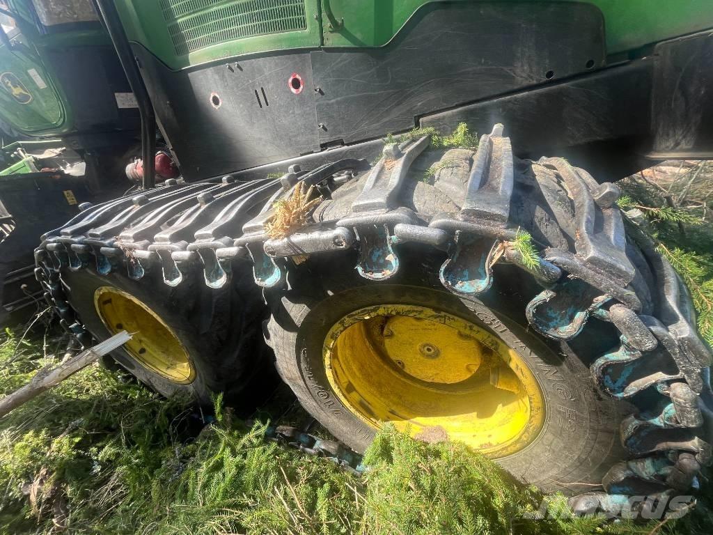 John Deere 1270 E Skovningsmaskiner