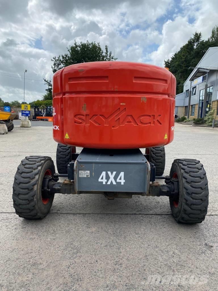 SkyJack SJ 46 AJ Bomlifte med knækarm