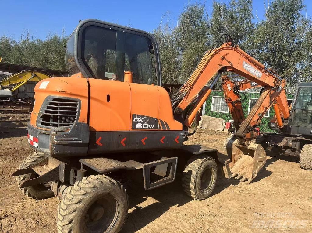 Doosan DX60W Minigravemaskiner