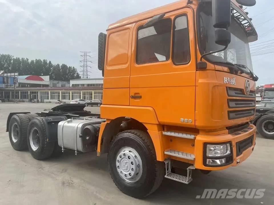 Shacman F3000 6X4 Trækkere