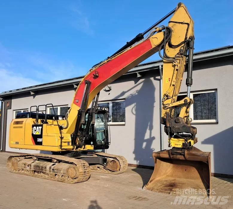 CAT 326 F L Gravemaskiner på larvebånd