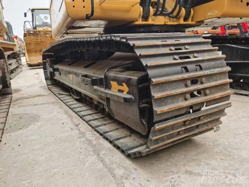 CAT 320 D L Gravemaskiner på larvebånd