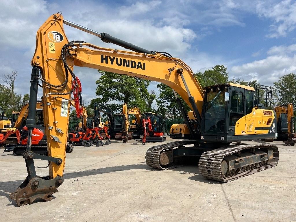 Hyundai HX 220 L Gravemaskiner på larvebånd