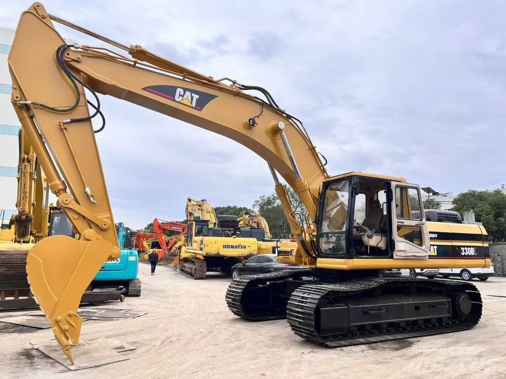 CAT 330 B Gravemaskiner på larvebånd