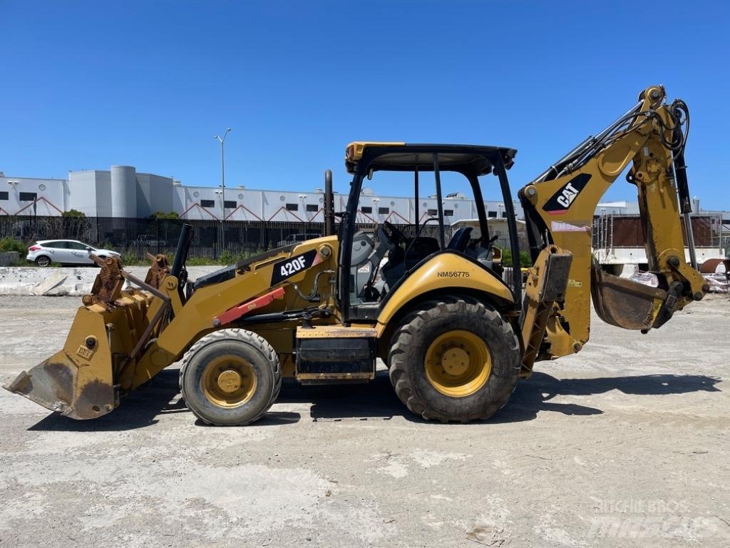 CAT 420 F Rendegravere