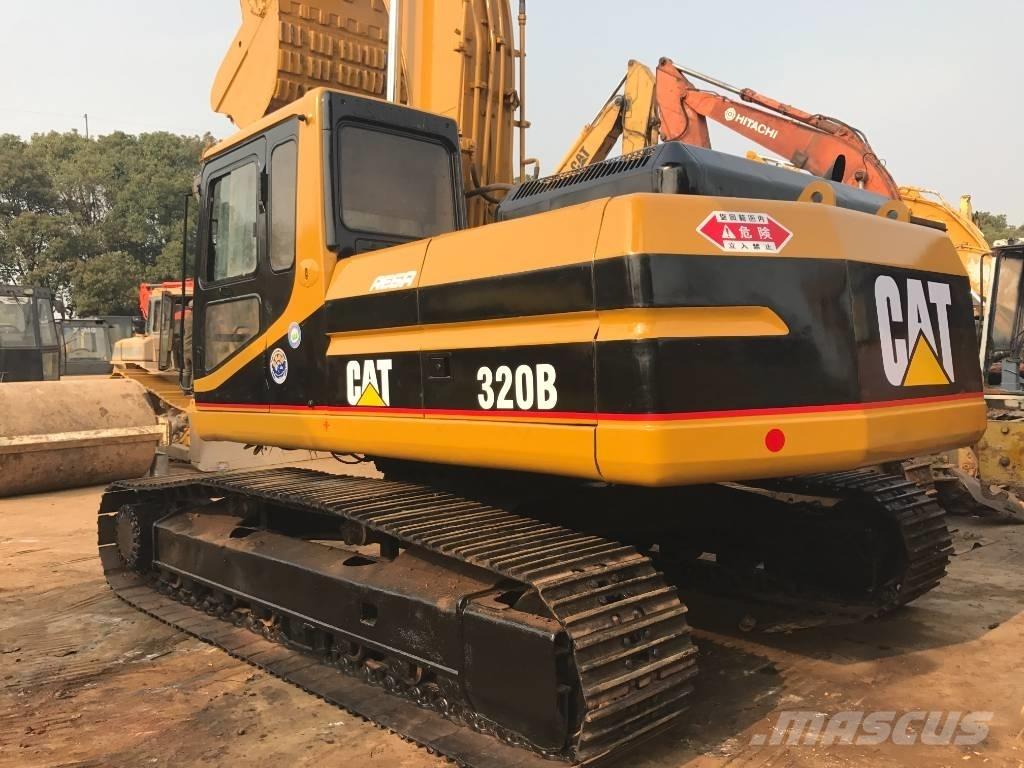 CAT 320B Gravemaskiner på larvebånd