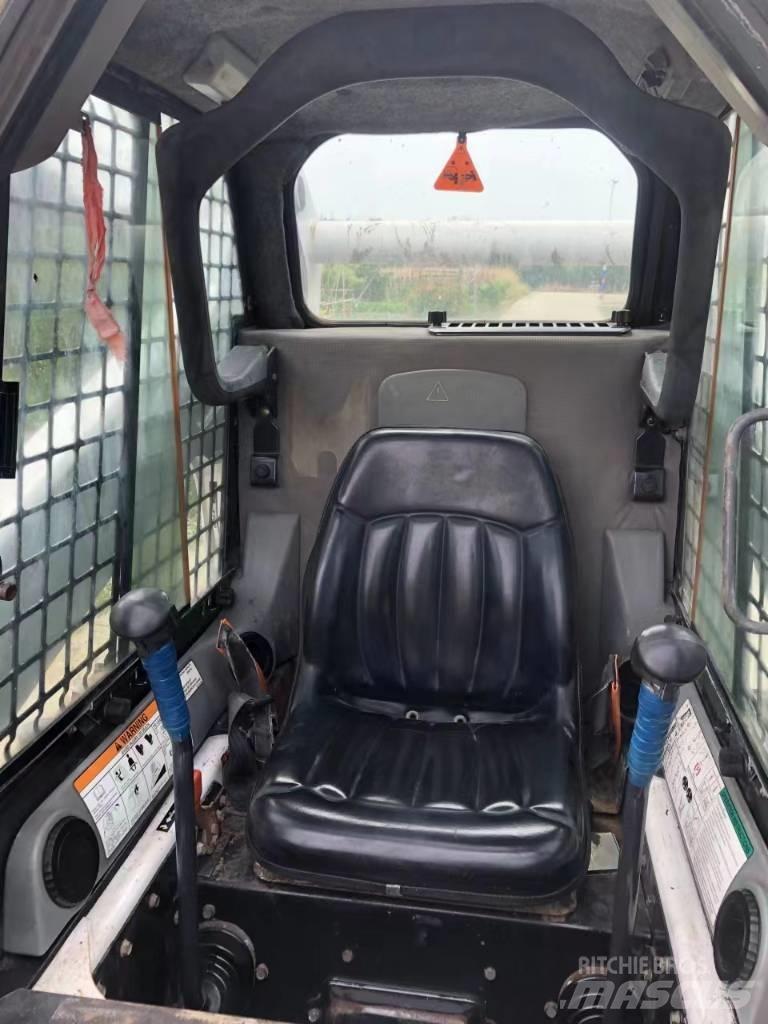 Bobcat S 300 Minilæsser - skridstyret