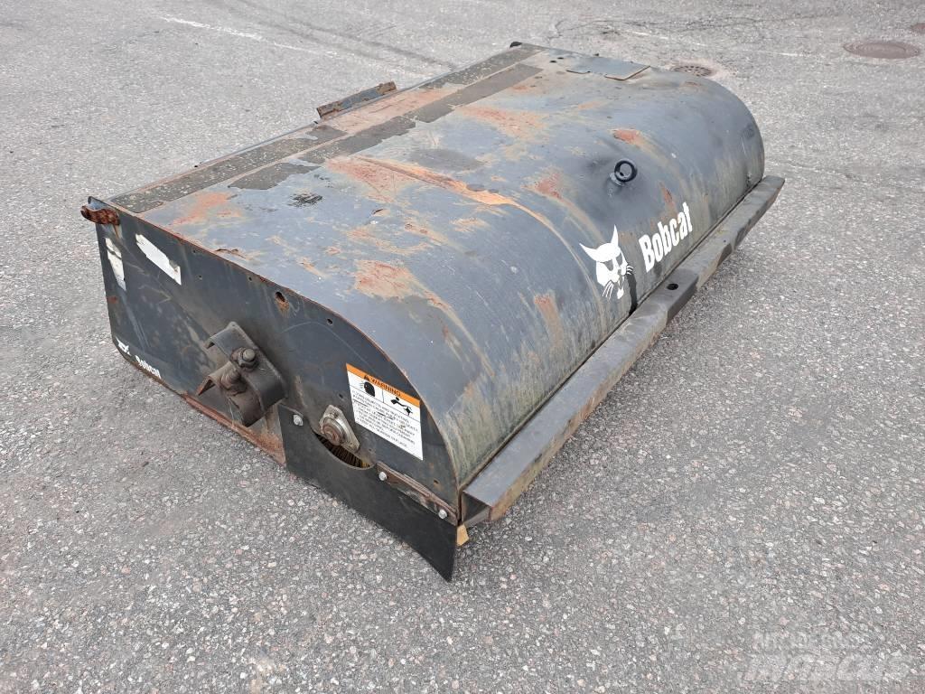 Bobcat 72 KAUHAHARJA Børster