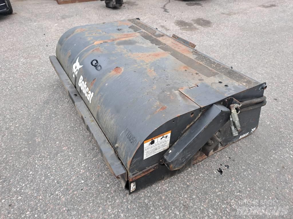 Bobcat 72 KAUHAHARJA Børster