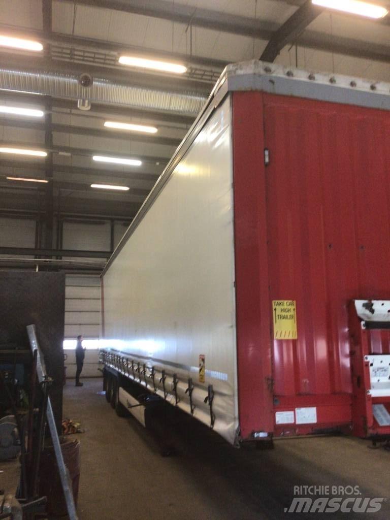 Krone GARDIN - NORDIC Semi-trailer med Gardinsider