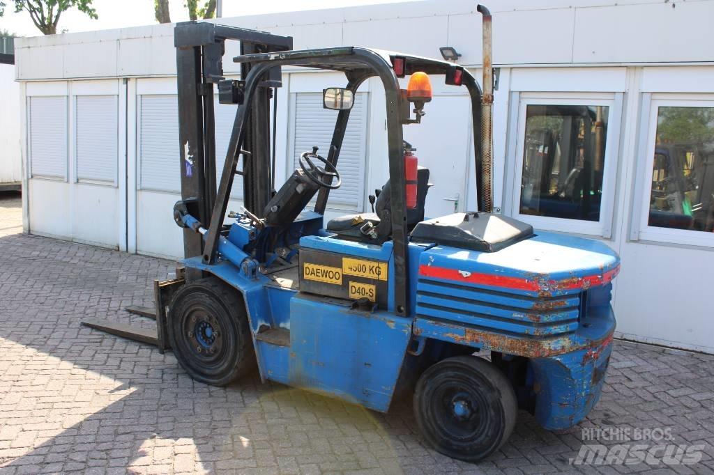 Daewoo D 40 S Diesel gaffeltrucks