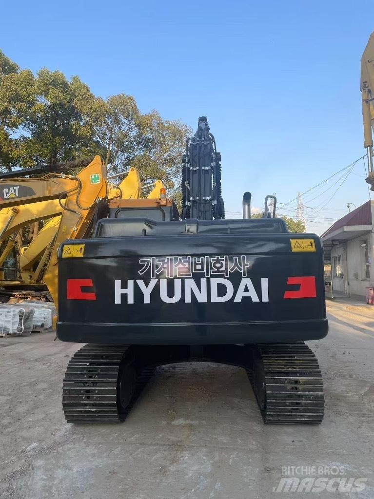 Hyundai 220LC-9S Gravemaskiner på larvebånd