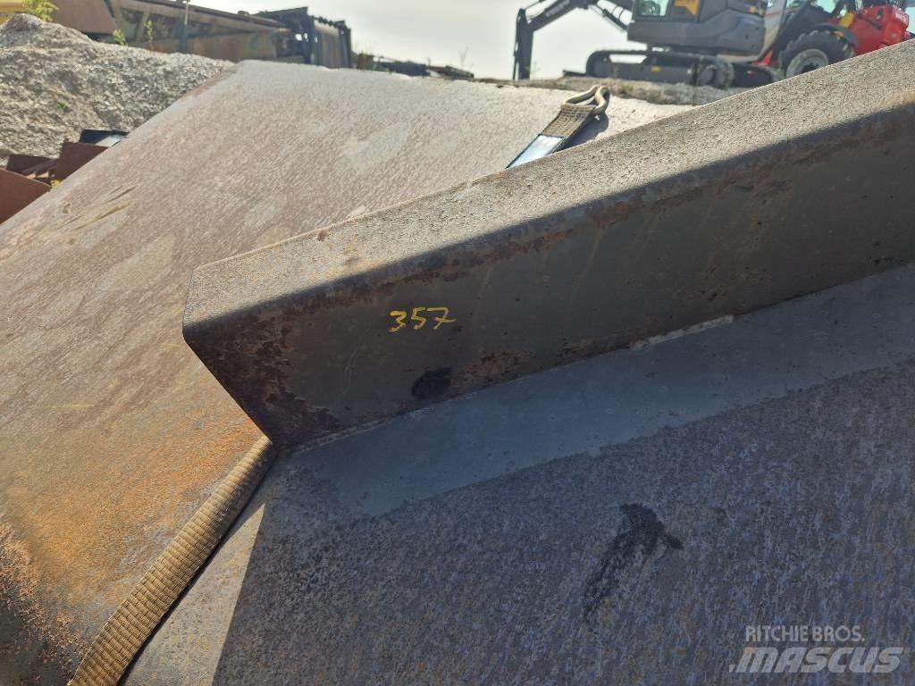 Volvo L 180 Skovle