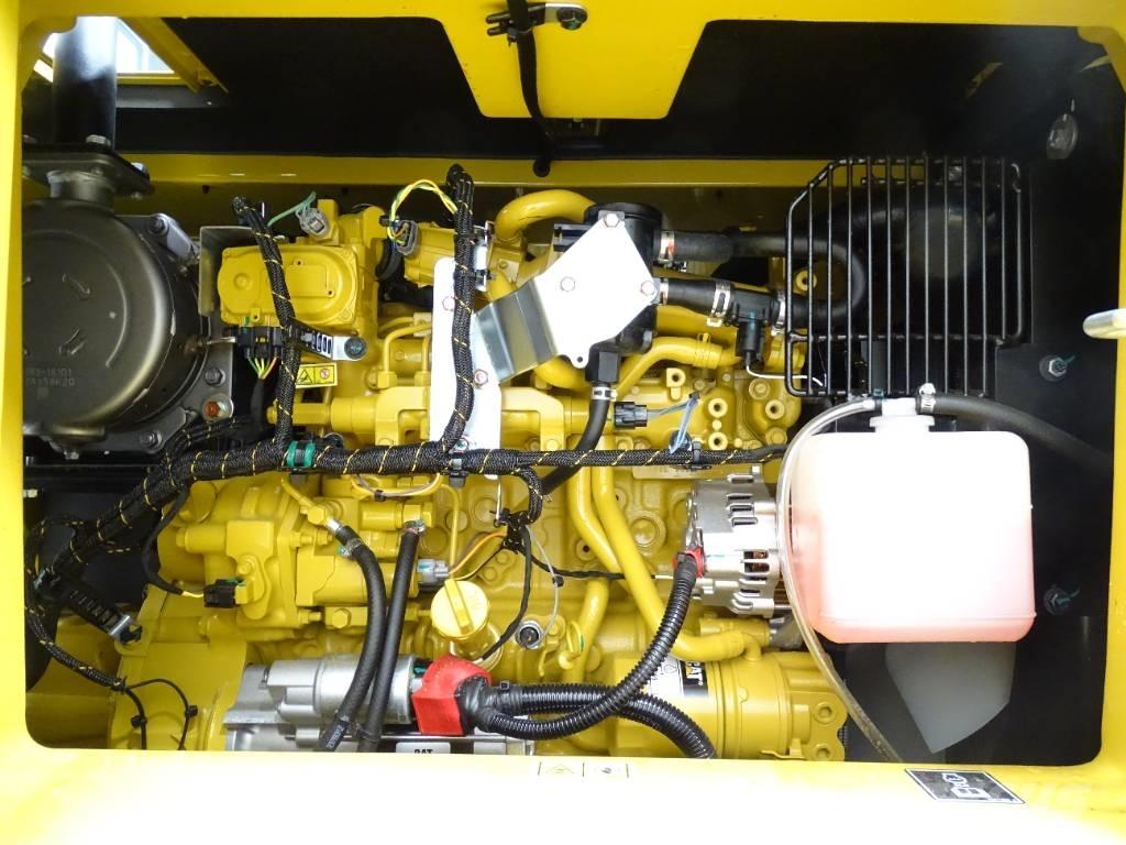 CAT 310 Gravemaskiner på larvebånd