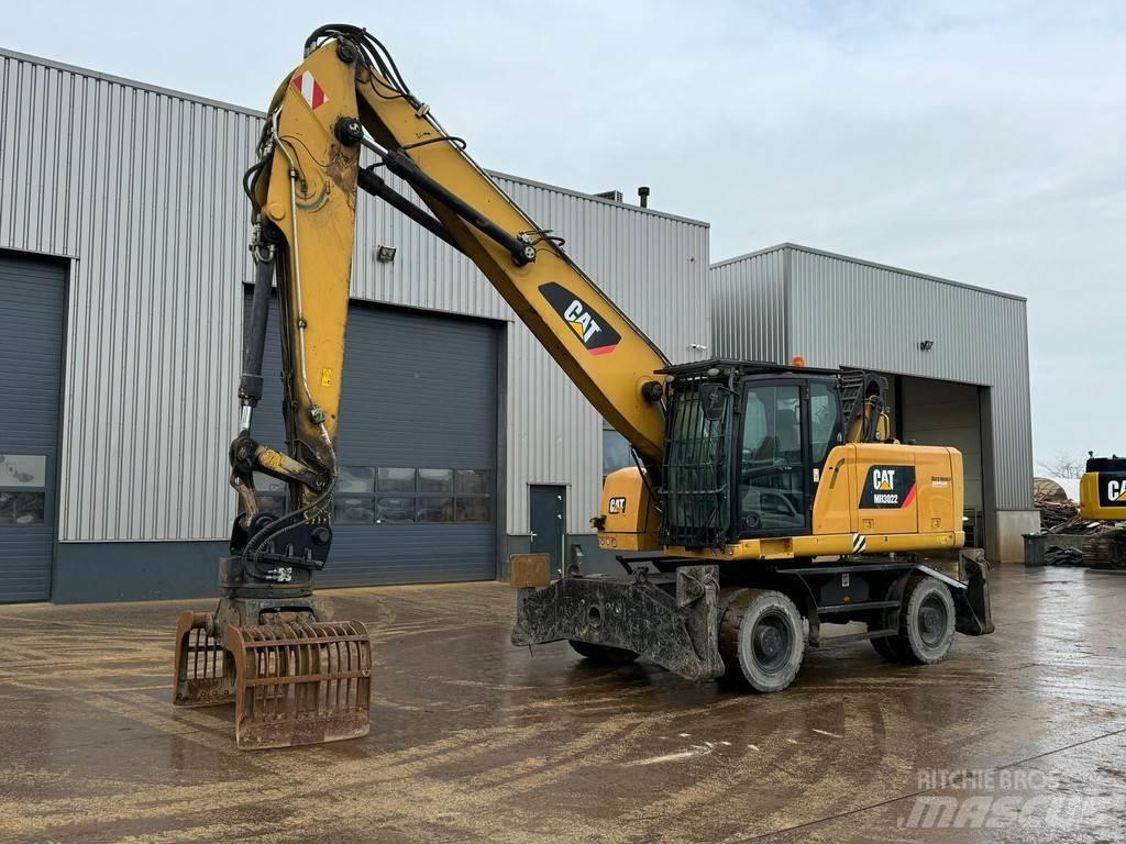 CAT MH3022 Special gravemaskiner