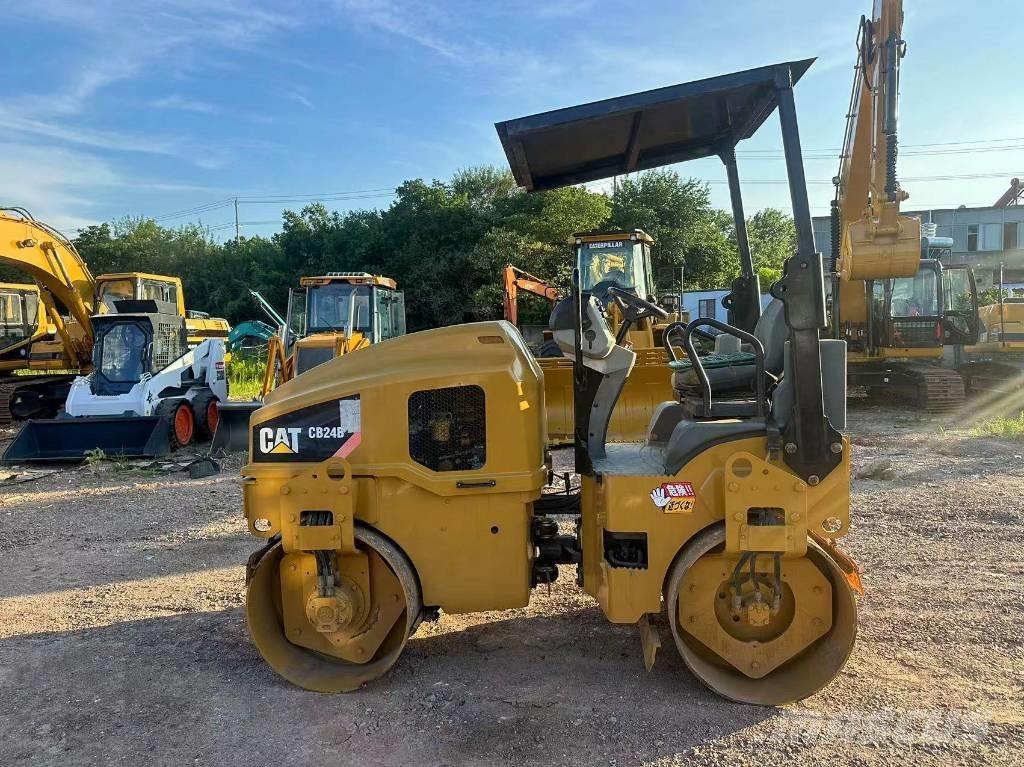 CAT CB 24 B Tvilling tromle
