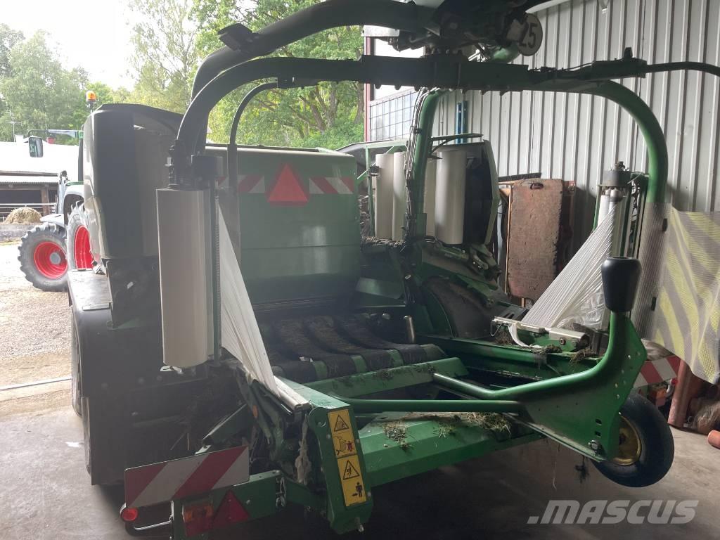 John Deere C 441 R Rundballe-pressere