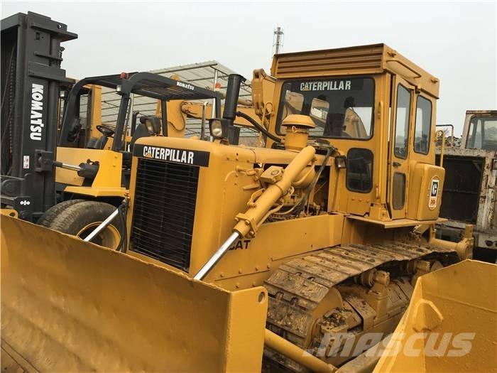 CAT D 6 D Bulldozer på larvebånd