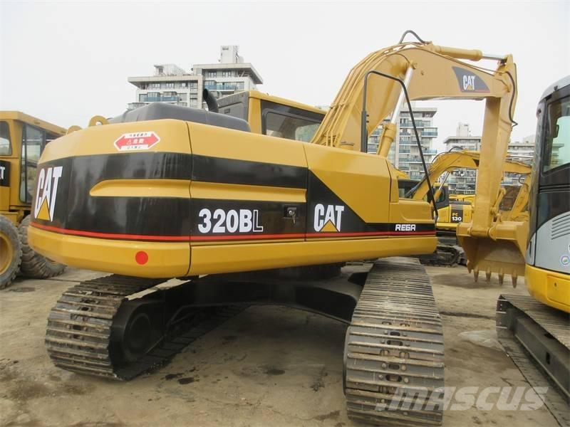 CAT 320 B L Gravemaskiner på larvebånd