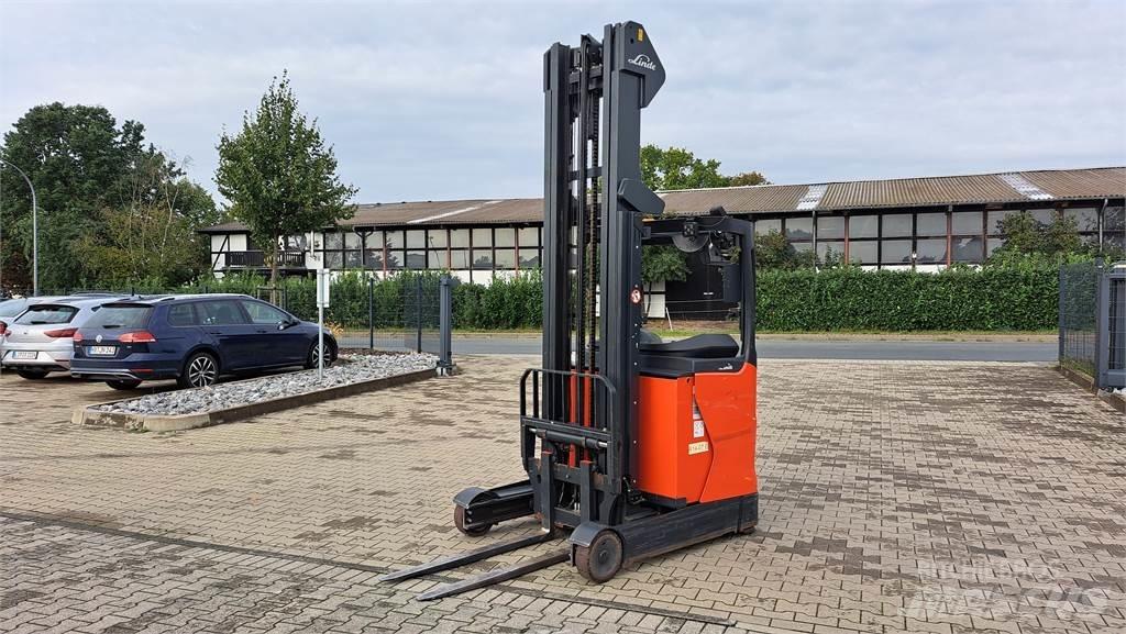Linde R14 Reachtruck