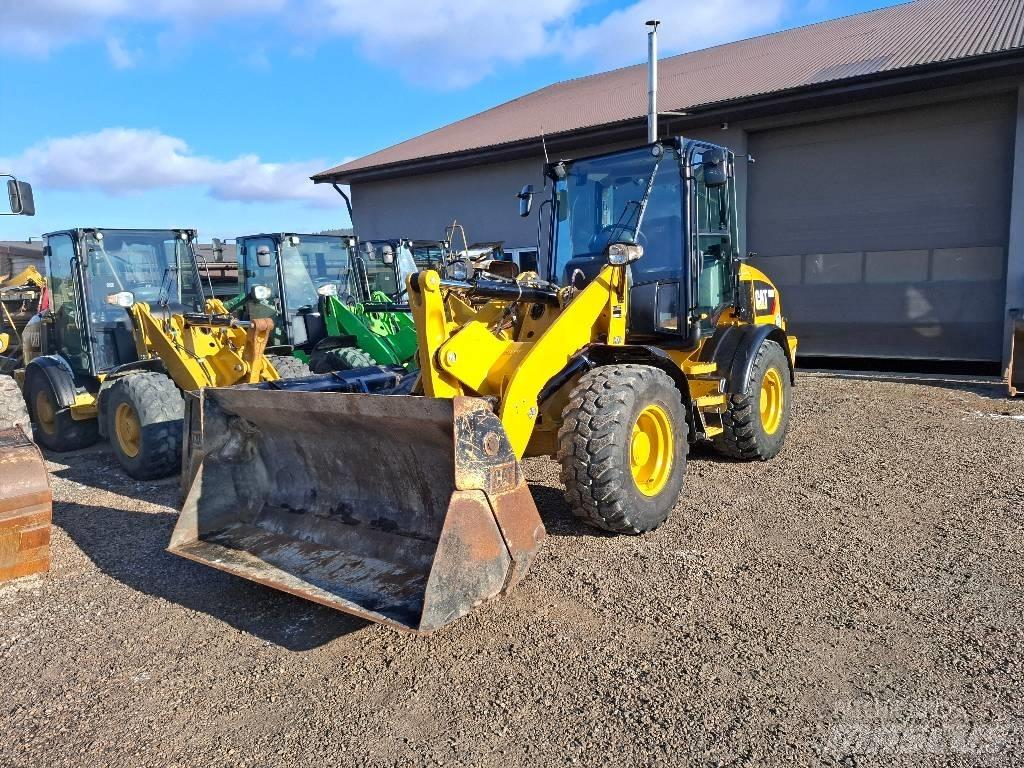CAT 908M Læssemaskiner på hjul