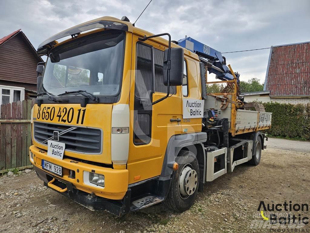 Volvo FL6 250 Lastbil med lad/Flatbed