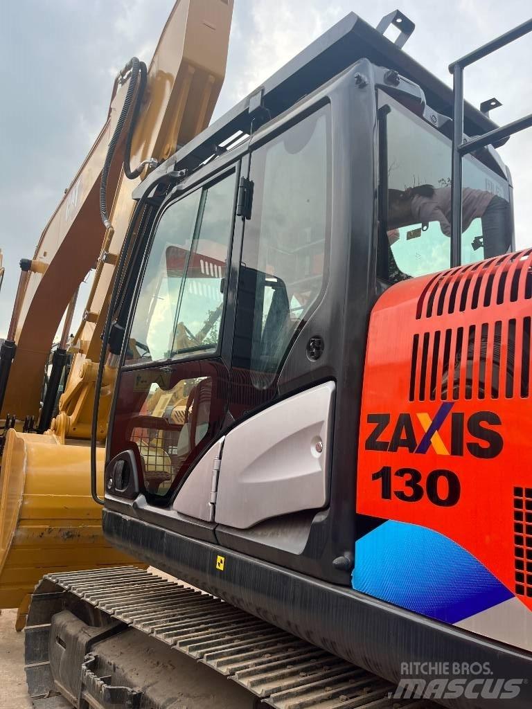 Hitachi 130-5 Gravemaskiner på larvebånd