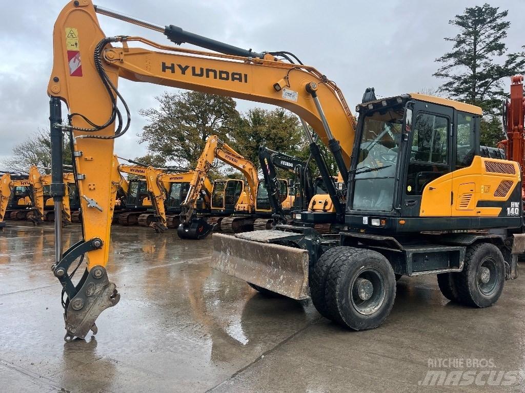 Hyundai HW140 Gravemaskiner på hjul