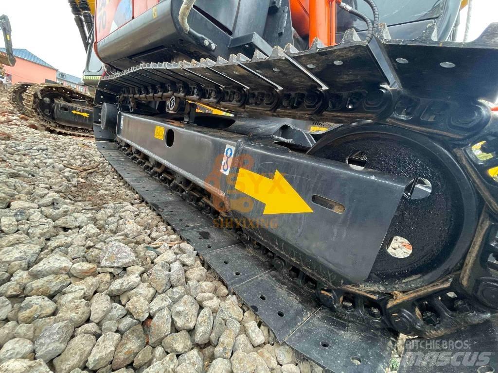 Hitachi ZX 70 Midi-gravemaskiner 7t - 12t