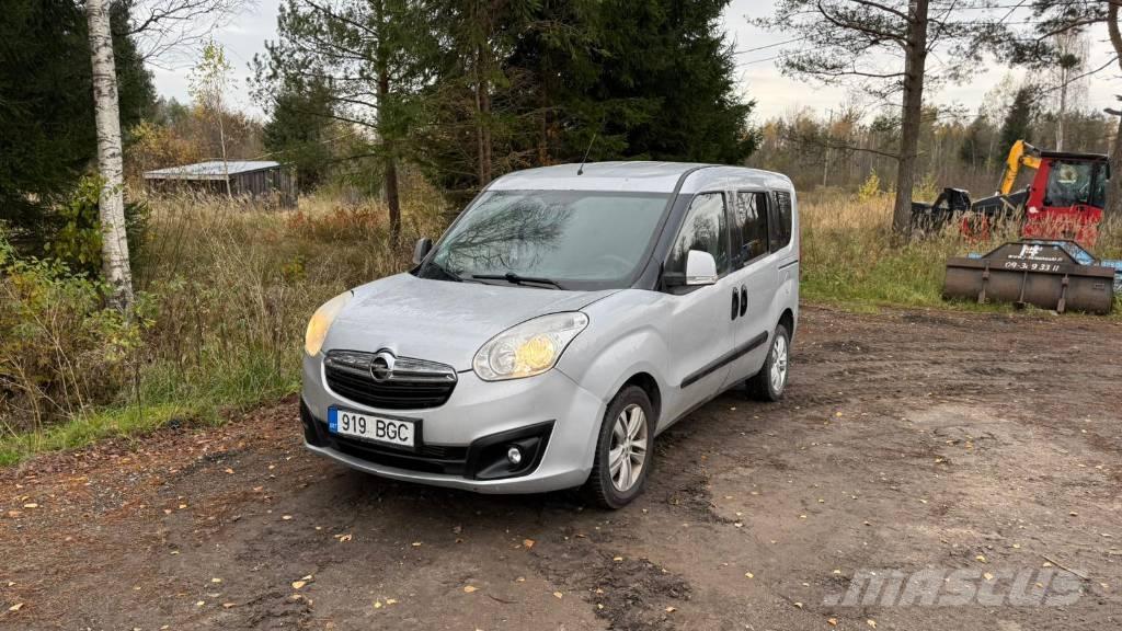 Opel Combo Biler