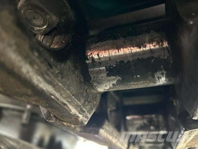 Hitachi ZX 135 US-6 Gravemaskiner på larvebånd