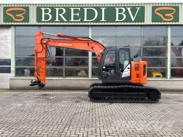 Hitachi ZX 135 US-6 Gravemaskiner på larvebånd