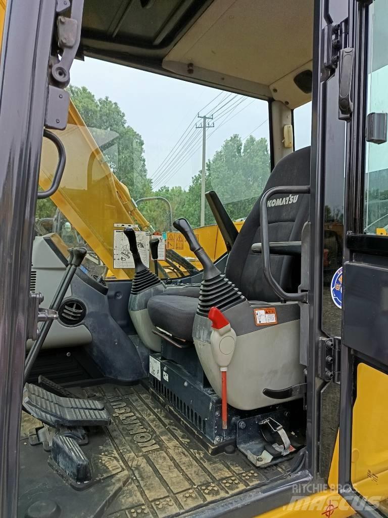 Komatsu PC 70 Gravemaskiner på larvebånd