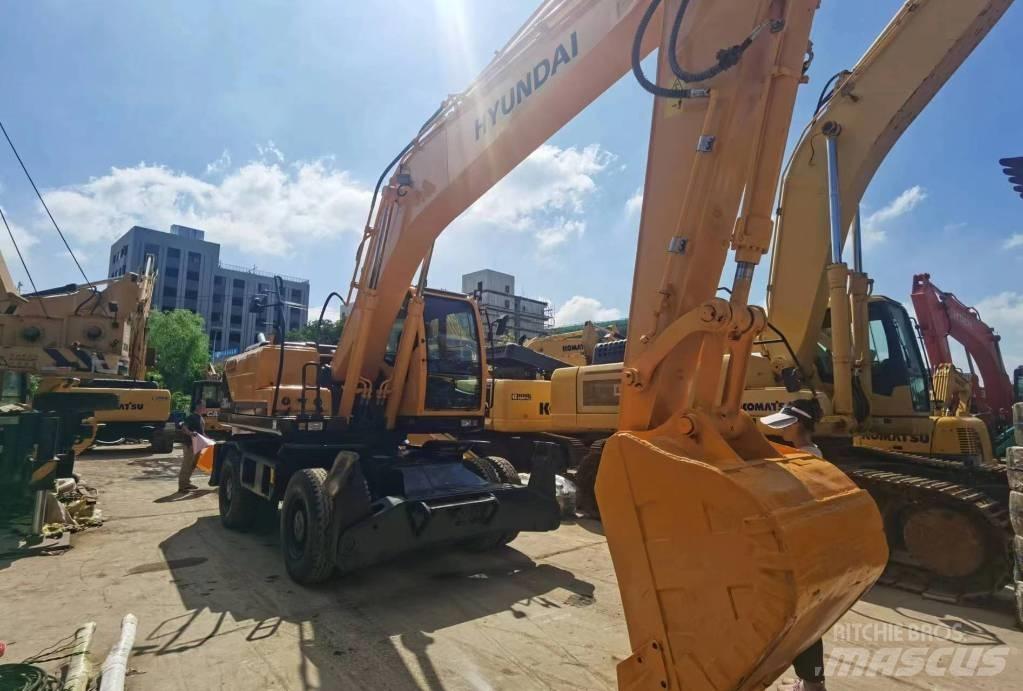 Hyundai R210W-9 Gravemaskiner på hjul