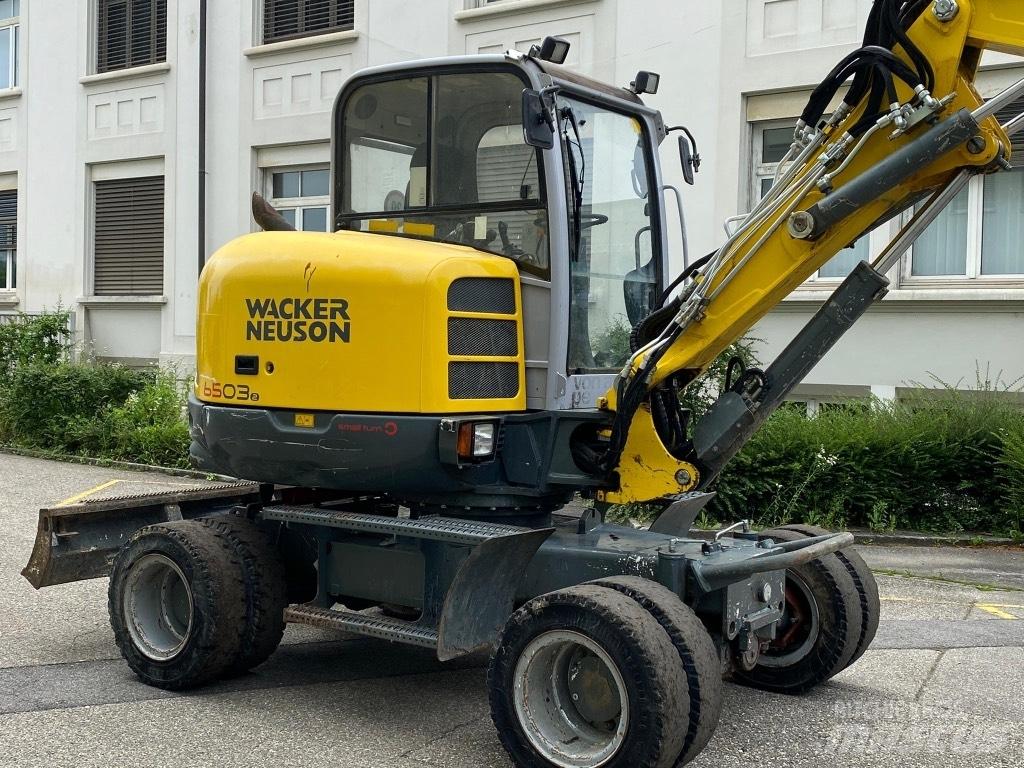 Neuson 6503 WD Gravemaskiner på hjul
