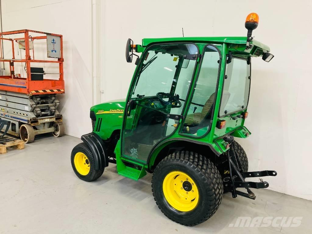 John Deere 2320 Kompakte traktorer