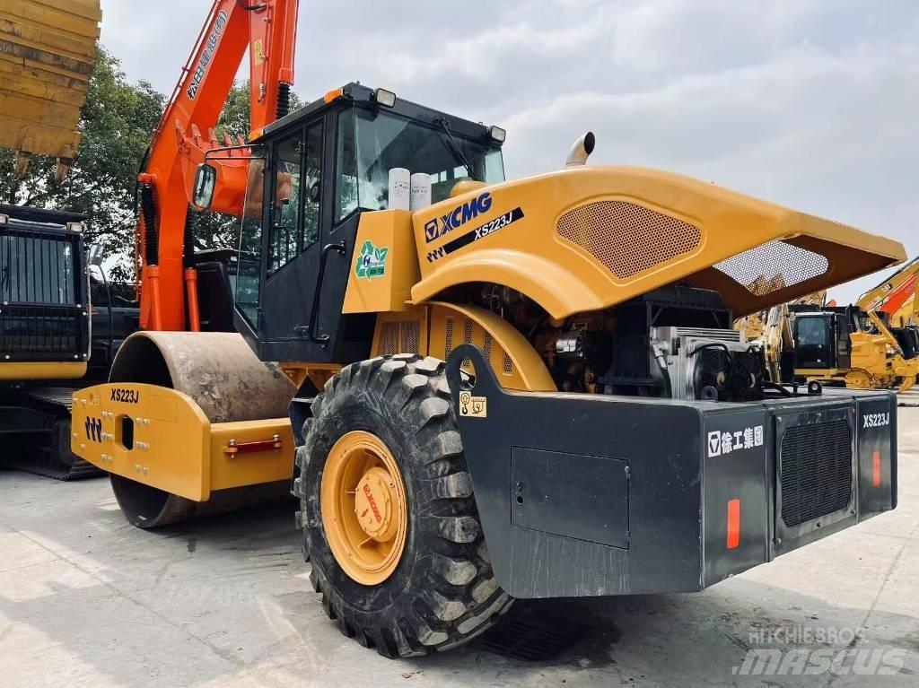 XCMG XS 223 J Enkelt tromle