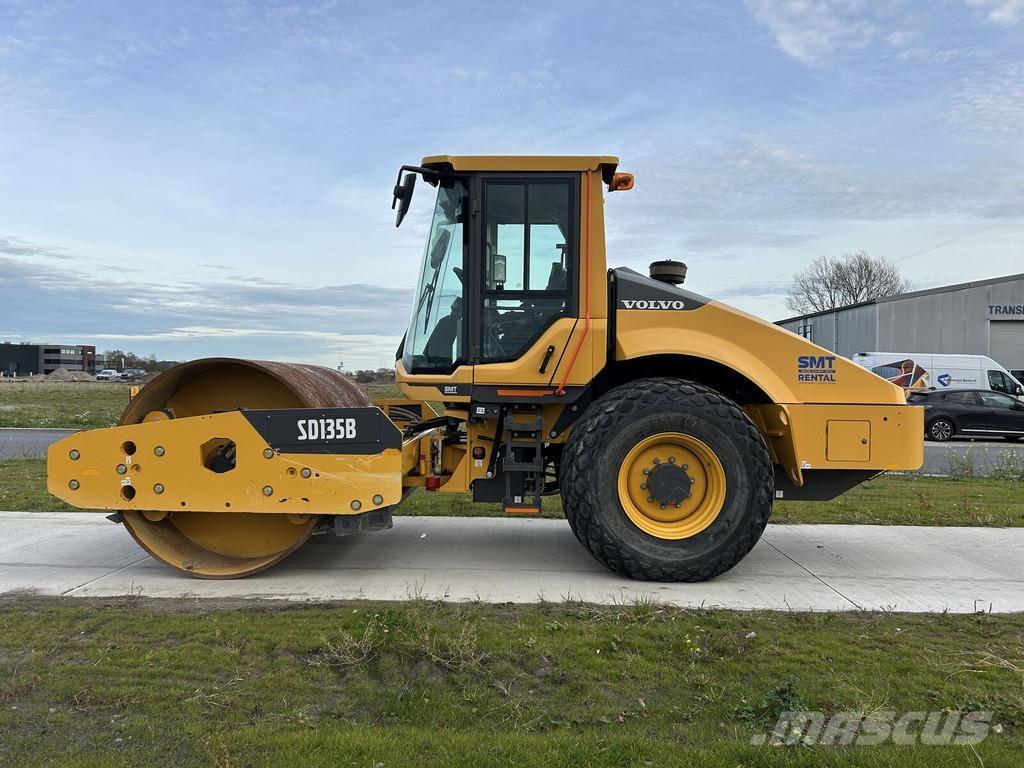 Volvo SD135B Enkelt tromle