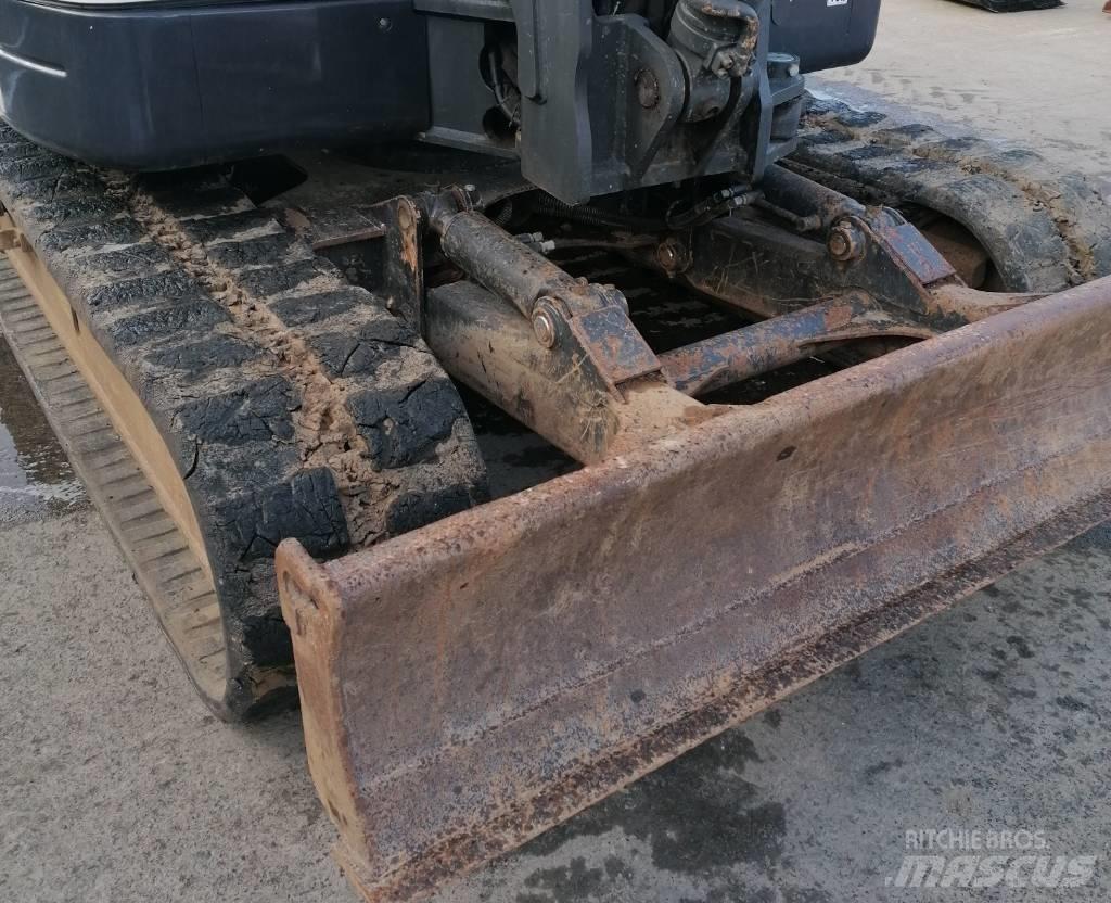 Bobcat E 80 Midi-gravemaskiner 7t - 12t