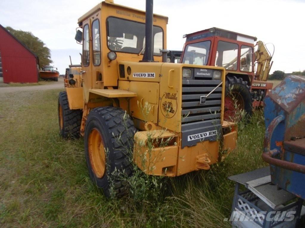 Volvo BM 4200 Læssemaskiner på hjul