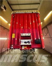 Krone Curtain Mega Semi-trailer med Gardinsider