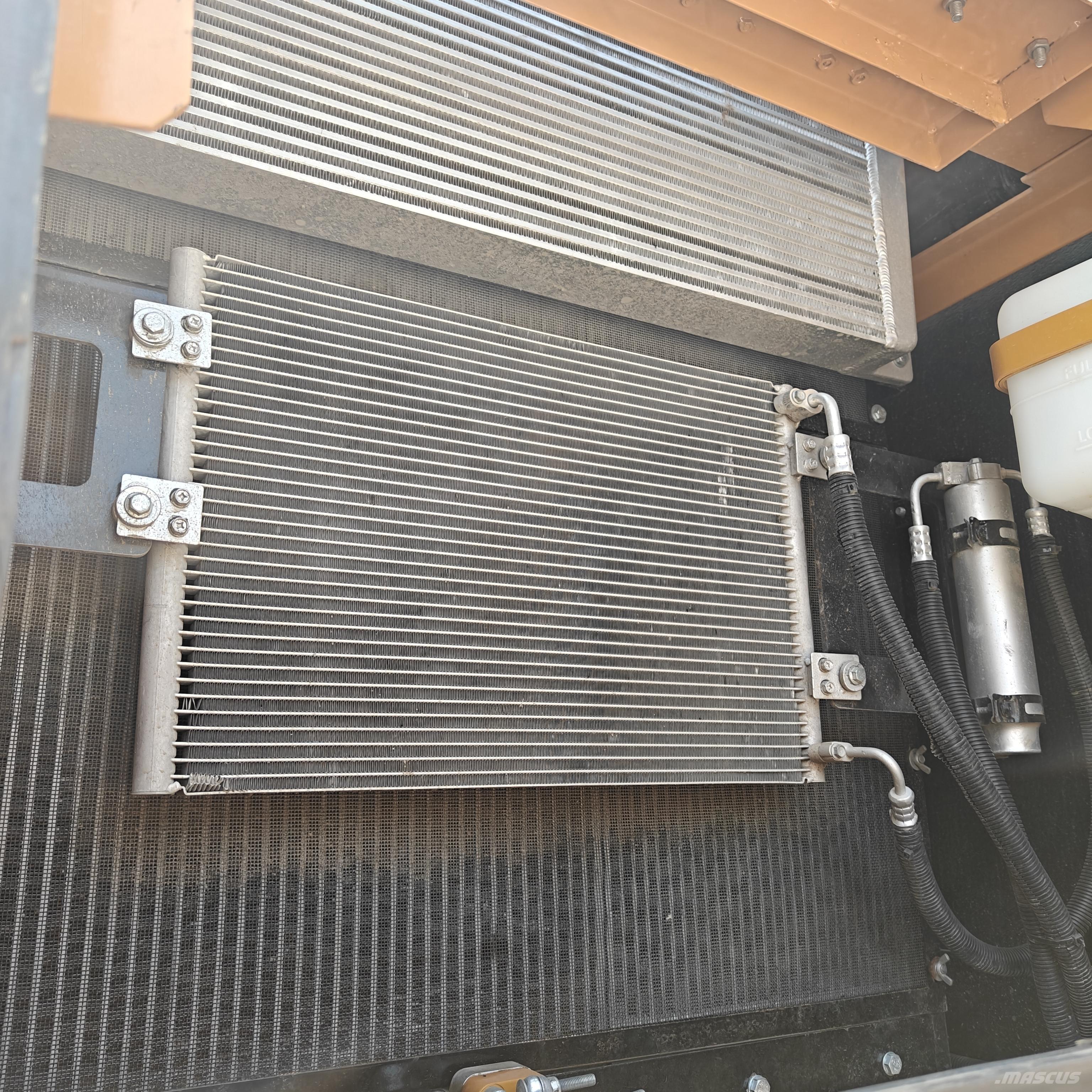 Sany 365H Gravemaskiner på larvebånd