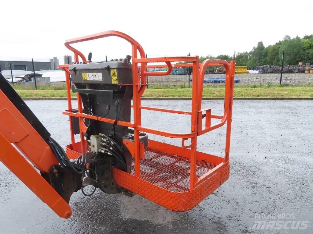 JLG 600 AJ Bomlifte med knækarm
