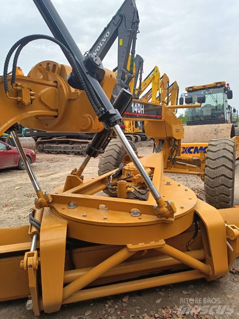 CAT 140 H Vejhøvle / Gradere