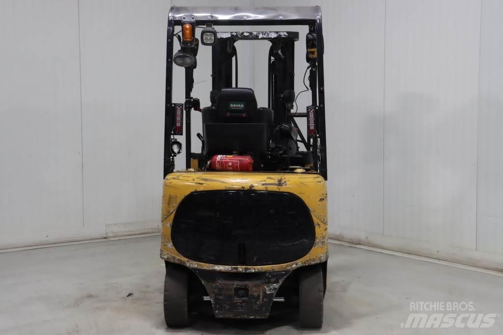 CAT EP25KPAC El gaffeltrucks