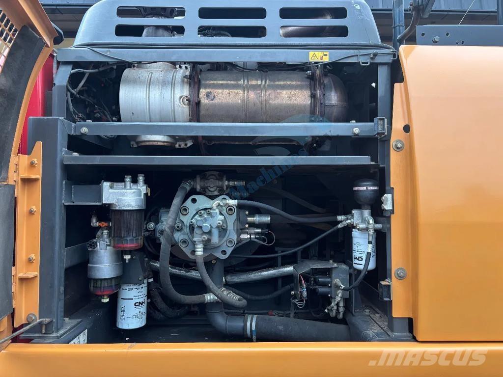 CASE CX 300 D Gravemaskiner på larvebånd