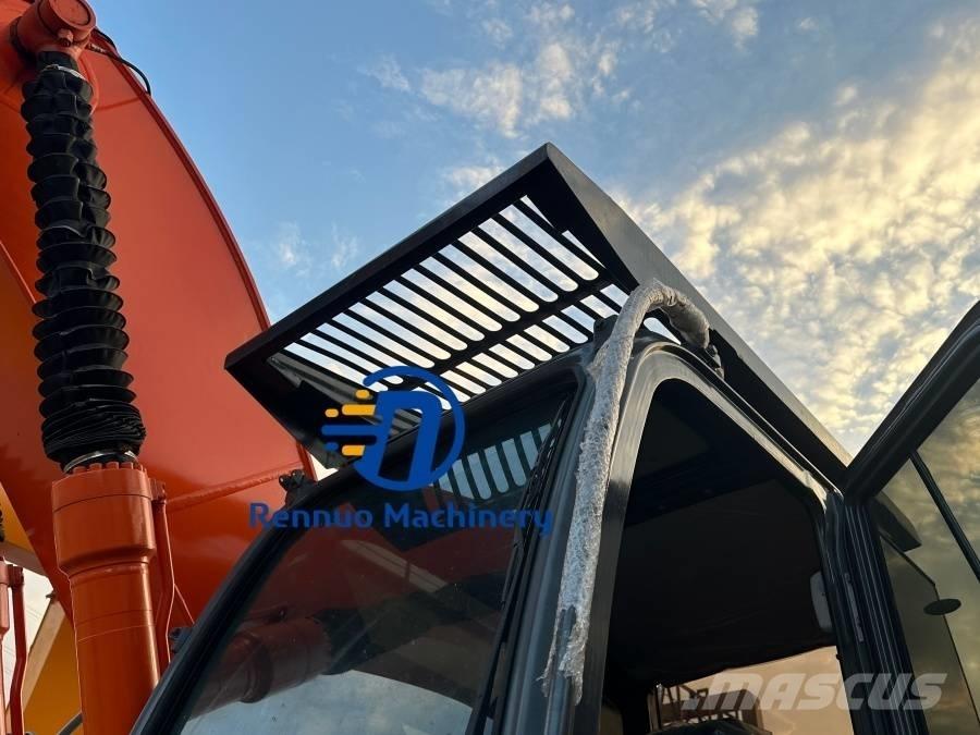 Hitachi ZX 240 Gravemaskiner på larvebånd