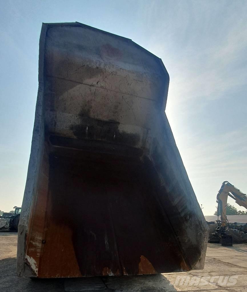 CAT 772 Knækstyrede dumpere