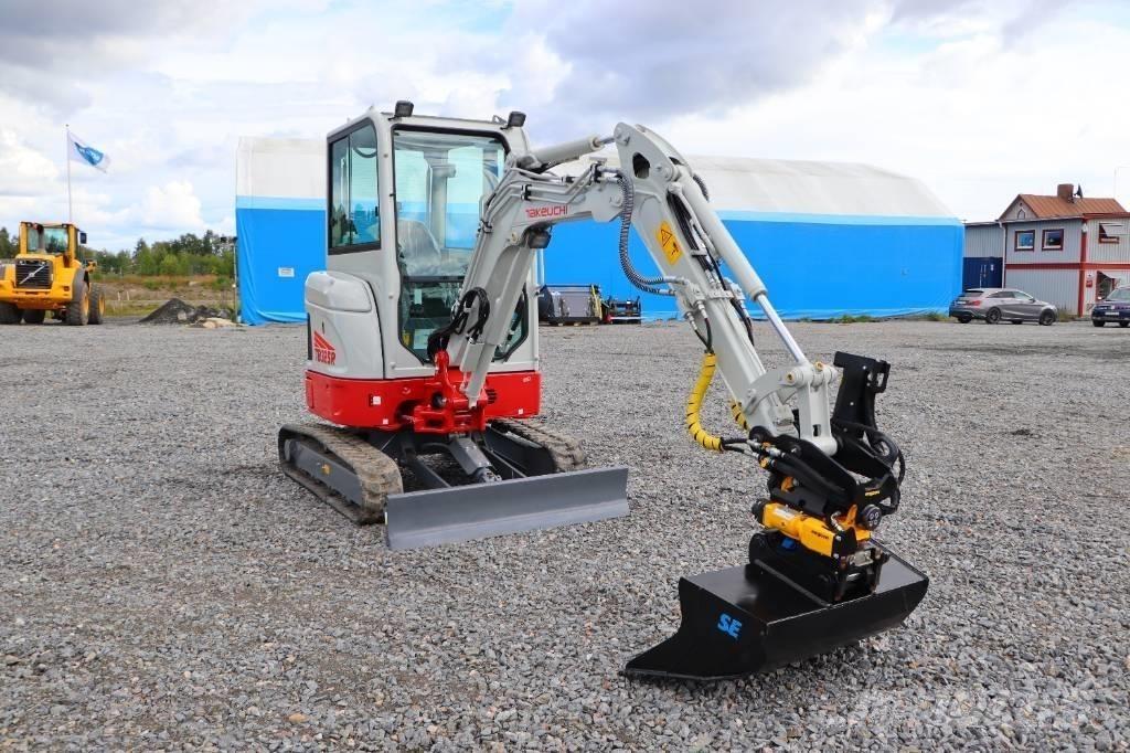 Takeuchi TB325R Minigravemaskiner